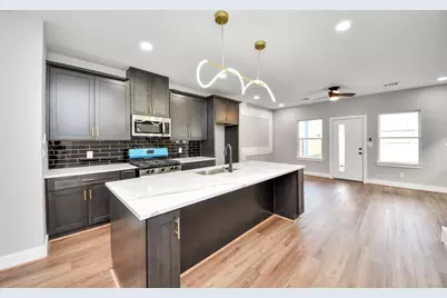 8121 Venus Street, Houston, TX 77088 - Photo 8