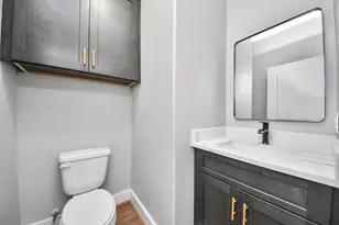 8121 Venus St, Houston, TX 77088 - Photo 12