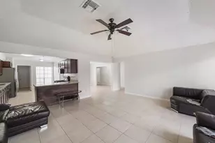 13234 Carvel Ln, Houston, TX 77083 - Photo 14