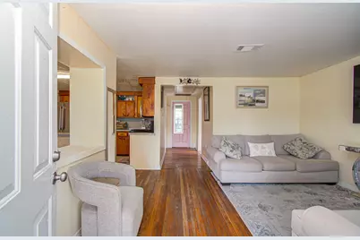 981 S Victory Drive, Houston, TX 77088 - Photo 12