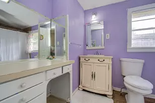 981 S Victory Dr, Houston, TX 77088 - Photo 26