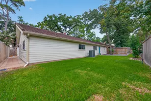 602 Patchester Dr, Houston, TX 77079 - Photo 40