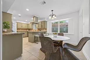602 Patchester Dr, Houston, TX 77079 - Photo 16