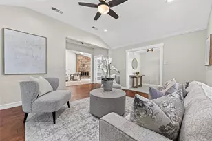 602 Patchester Dr, Houston, TX 77079 - Photo 2