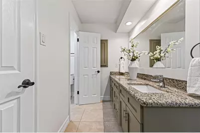 602 Patchester Drive, Houston, TX 77079 - Photo 22