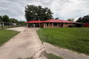 924 Hill Rd, Houston, TX 77037 - Photo 12