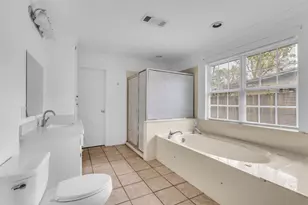 8745 Kimberly Dr, Beaumont, TX 77707 - Photo 16