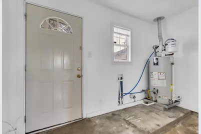 8745 Kimberly Drive, Beaumont, TX 77707 - Photo 12