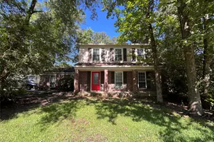 11011 Ellwood St, The Woodlands, TX 77380 - Photo 2