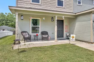 370 Goldenrod, Livingston, TX 77351 - Photo 4