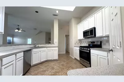 24926 Ranch Lake Court, Katy, TX 77494 - Photo 12