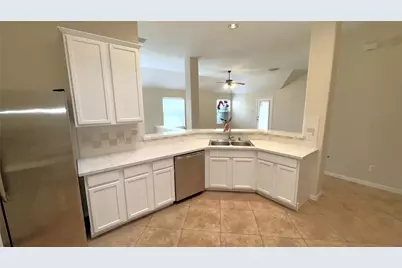 24926 Ranch Lake Court, Katy, TX 77494 - Photo 14