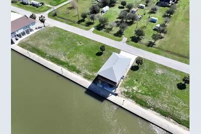 2009 Nelson Street, Port Bolivar, TX 77650 - Photo 8