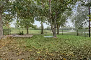 3111 West Creek Club Dr Dr, Missouri City, TX 77459 - Photo 18