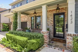 1423 Chippendale Rd, Houston, TX 77018 - Photo 2