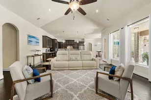 8992 Windjammer Ln, Montgomery, TX 77316 - Photo 10