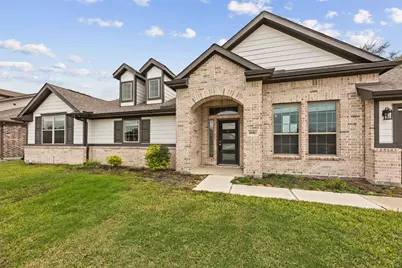 8510 Amber Bend Drive, Baytown, TX 77521 - Photo 2