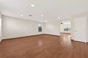 16903 Jeanna Ridge Ct, Houston, TX 77083 - Photo 8