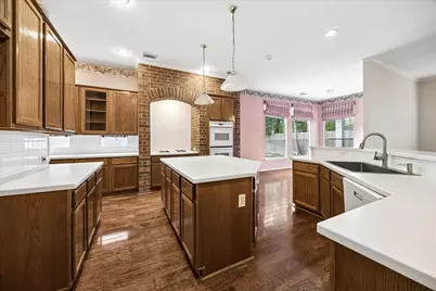 1203 Bingle Road, Houston, TX 77055 - Photo 10