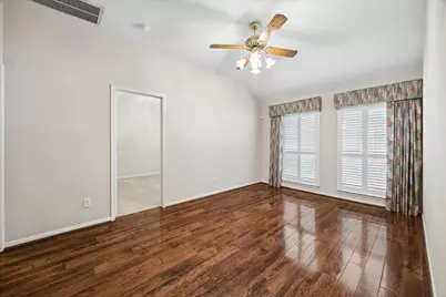 1203 Bingle Road, Houston, TX 77055 - Photo 16
