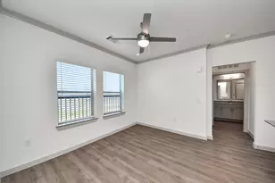 1938 Knoll St, Houston, TX 77080 - Photo 14