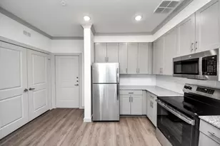 1938 Knoll St, Houston, TX 77080 - Photo 8
