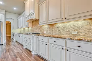10406 Southern Hawker, Conroe, TX 77385 - Photo 18