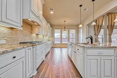 10406 Southern Hawker, Conroe, TX 77385 - Photo 16