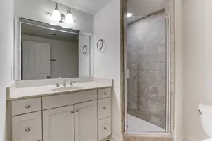 914 Main St, Houston, TX 77002 - Photo 10