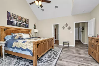 300 Weavers Cove, Livingston, TX 77351 - Photo 10