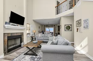 300 Weavers Cove, Livingston, TX 77351 - Photo 2