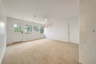 16326 Heatherdale Dr, Houston, TX 77059 - Photo 6
