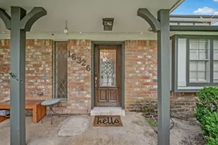 16326 Heatherdale Dr, Houston, TX 77059 - Photo 38