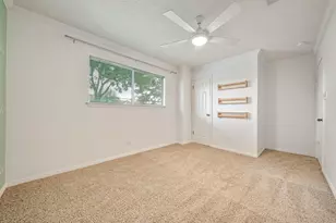 16326 Heatherdale Dr, Houston, TX 77059 - Photo 12