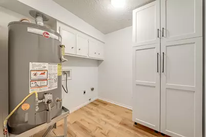 16326 Heatherdale Drive, Houston, TX 77059 - Photo 24