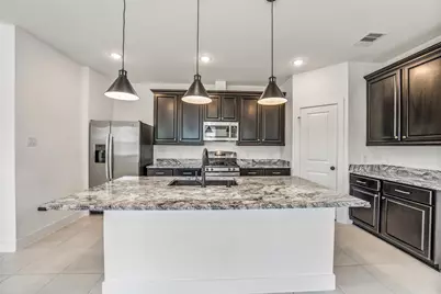 19384 Poppy Village Circle, Magnolia, TX 77355 - Photo 10