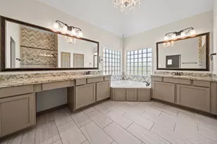 1506 Grayson Oaks Pl, Houston, TX 77043 - Photo 14