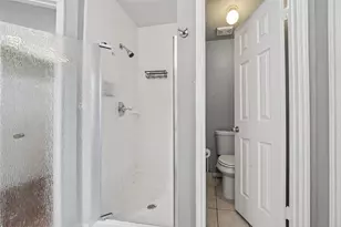 11563 Withers Way Cir, Houston, TX 77065 - Photo 32