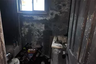 1801 N Ave T, Freeport, TX 77541 - Photo 8