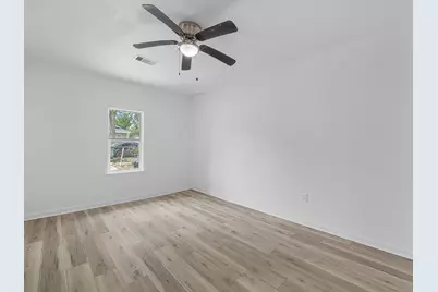 8161 Record Street, Houston, TX 77028 - Photo 4