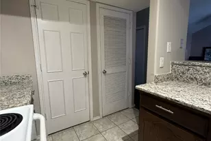 256 Jefferson Pkwy, Fort Worth, TX 76107 - Photo 10