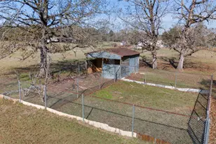 956 Lightfoot Rd, Lufkin, TX 75901 - Photo 34