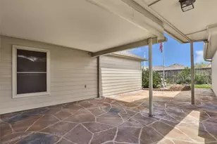 1864 Silent Shore Ct, League City, TX 77573 - Photo 8
