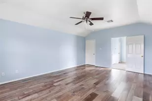 1864 Silent Shore Ct, League City, TX 77573 - Photo 28