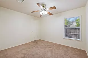 1864 Silent Shore Ct, League City, TX 77573 - Photo 36