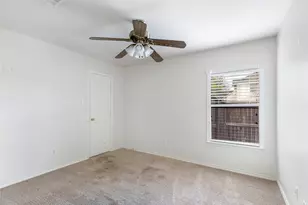 1864 Silent Shore Ct, League City, TX 77573 - Photo 36
