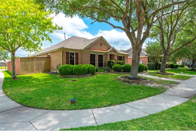 1864 Silent Shore Court, League City, TX 77573 - Photo 4