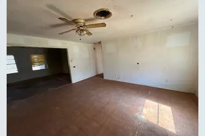 1301 Vauthier Street, La Marque, TX 77568 - Photo 10
