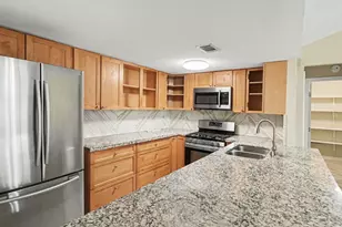 1864 Bimini Way, Seabrook, TX 77586 - Photo 6