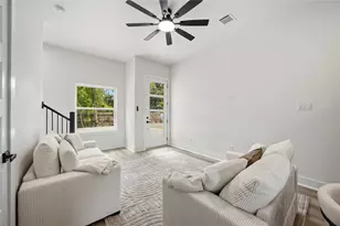 7217 & 7219 Sandra St, Houston, TX 77028 - Photo 4